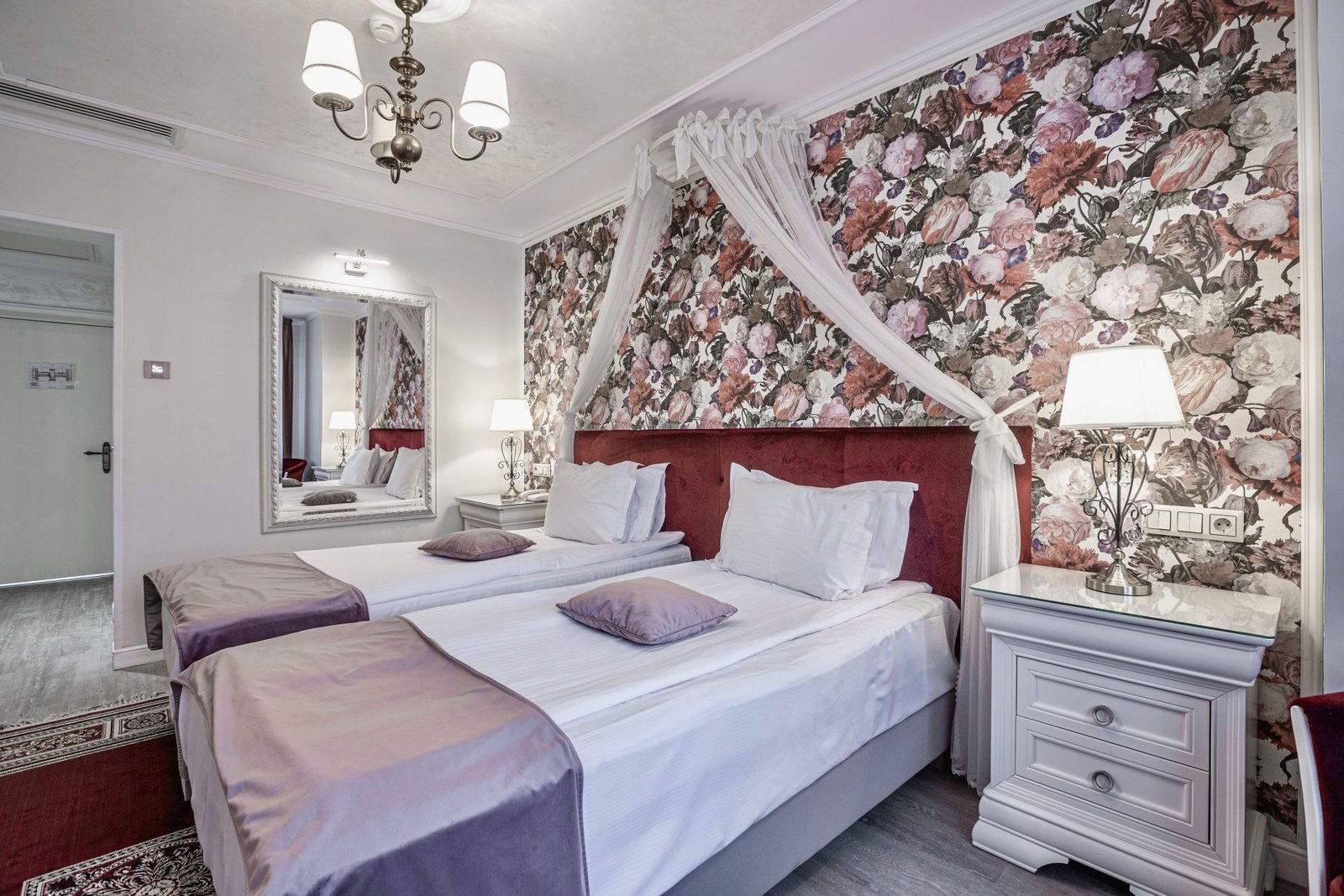 hotel-caraiman-standard-twin-tip-1